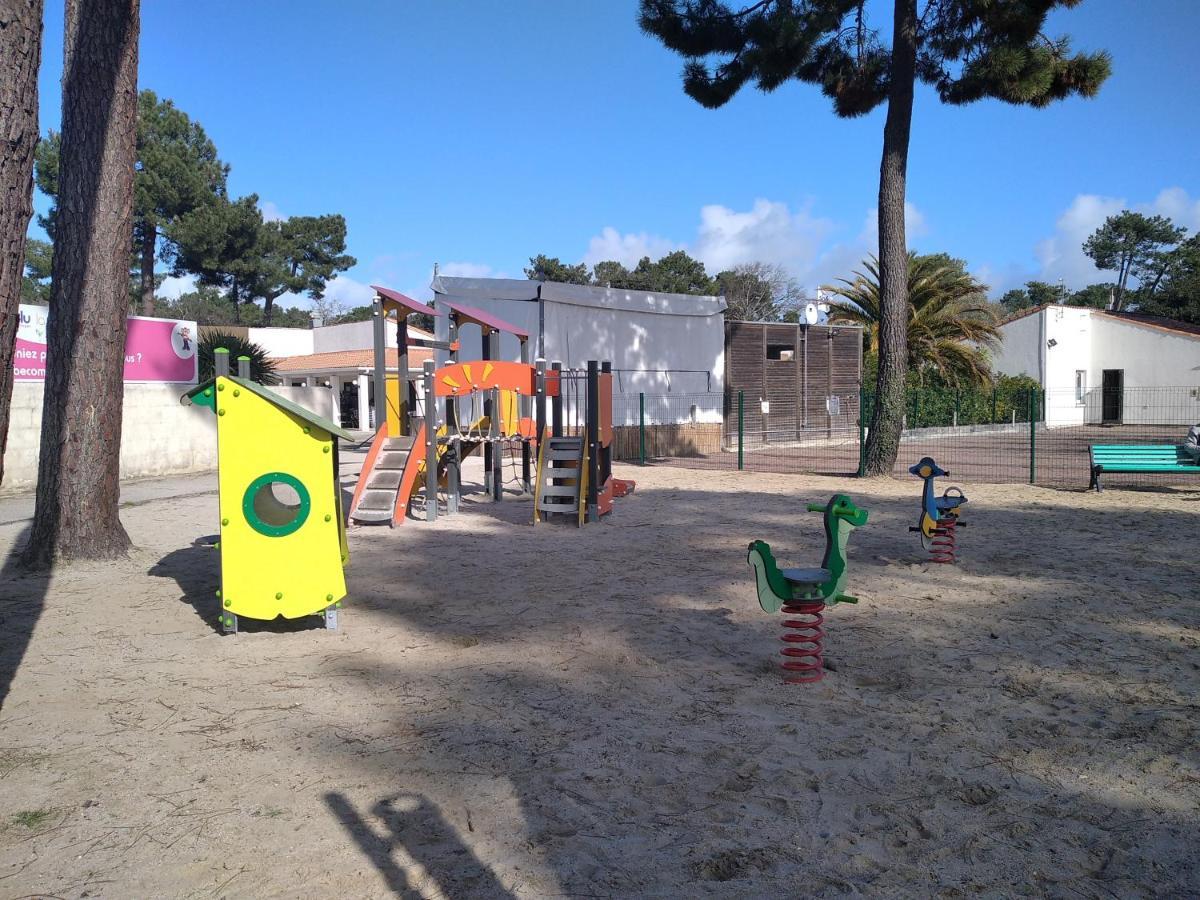 Mobil Home Ronce Les Bains Bagian luar foto